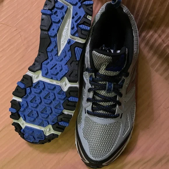 New, in box New Balance Men’s shoes - Picture 2 of 3